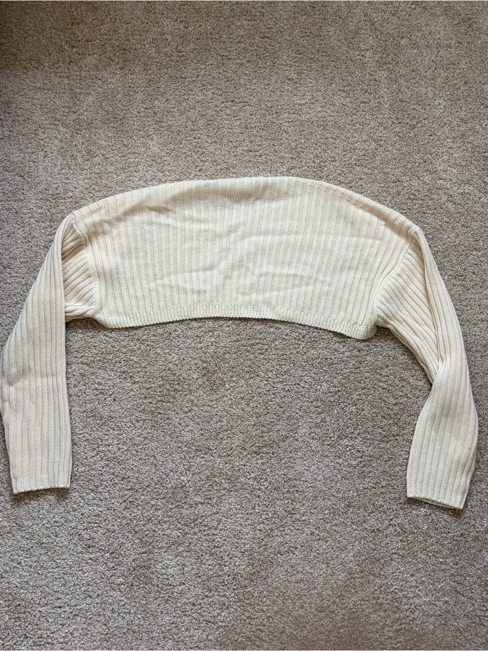 Lewkin Cream Ribbed Shrug - Picture 4 of 4